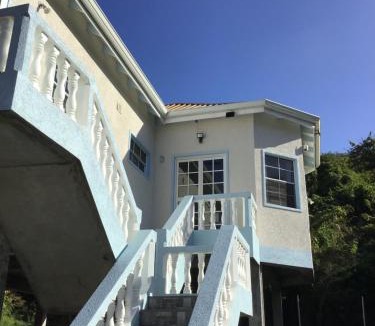 St. George's House | chill spot on the green