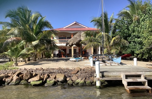 Sittee River House | Christy's Casa - Beach Front Ground Level Suite