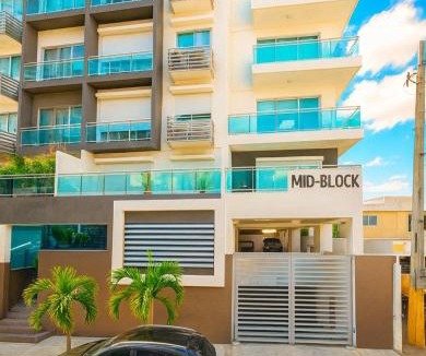 Downtown Santo Domingo Apartment | City Center, 2-BR Suite close to Shops, Restaurants, Bars and More