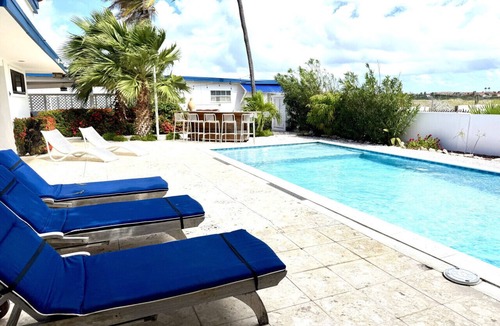 Malmok House | Classic Malmok Beach House - OceanFront!