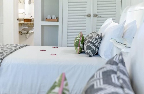 Rodney Bay Hotel | Coco Palm