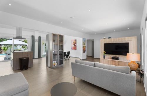 Washington Villa | Cocolishi Villa