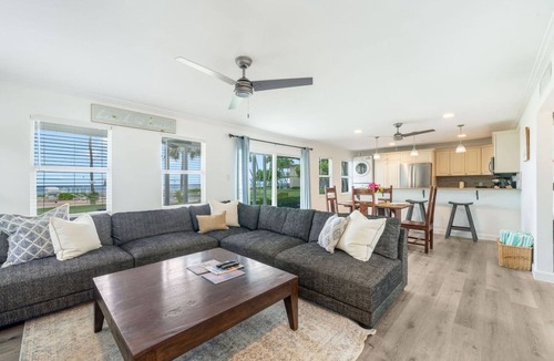 Seven Mile Beach Apartment | Cocoplum 9 in George Town