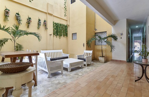 San Anton Hotel | Colonial Oasis: Stylish Retreat with Free WiFi and Invigorating Hot Water