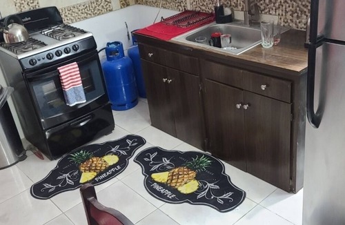 Saint Andrew House | Comfort Plus Amenities- Olive's Nest (Liganea Area)