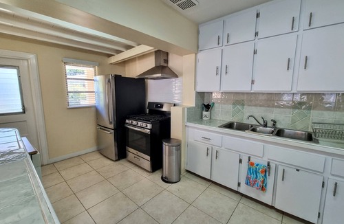 Nassau House | Comfortable 3 bedroom house, walking distance to the beach