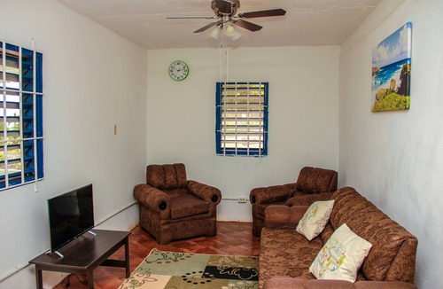 Greenwood Cottage | Comfy and quaint 1-bedroom cottage with amazing views