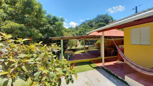 Rancho Arriba Bed & Breakfast | Conrado's Guesthouse B&B