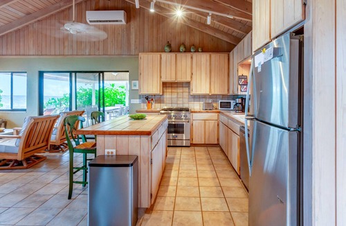 Hope Town House | Cookie On The Rocks - Private Beachfront Retreat at Elbow Cay's North End