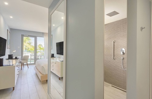 Palm Beach Hotel | Courtyard by Marriott Aruba Resort