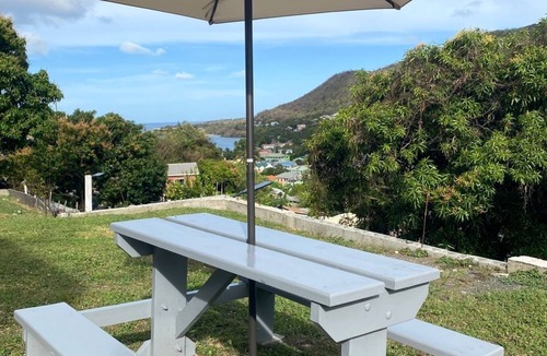 Vieux Fort Quarter Apartment | Cozy 1-bedroom apartment in fabulous Laborie with AC