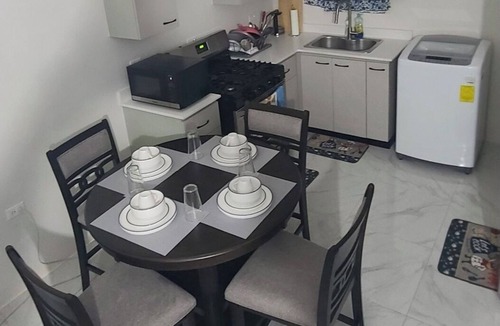 Portmore House | Cozy 1-bedroom bungalow in pleasant Greater Portmore with AC