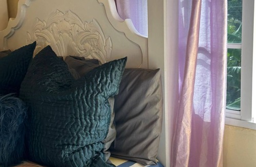 Santa Cruz House | Cozy 3-bedroom house in serene Santa Cruz with AC