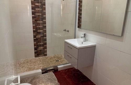 Bubali Villa | Cozy 3 bedrooms Villa in Hotels area by eagle beach with Pool.