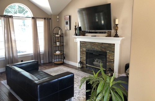Beaverton House | Cozy 3BR Home in Beaverton - Near Nike - Pet-Friendly