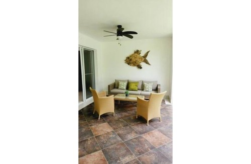 Punta Cana Village Villa | COZY AND TROPICAL 3BR VILLA IN PUNTACANA VILLAGE!