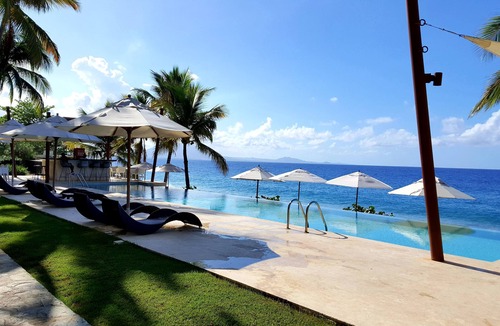 El Batey Apartment | Cozy Apartment in Oceanfront Resort Free Weekly Maid Service