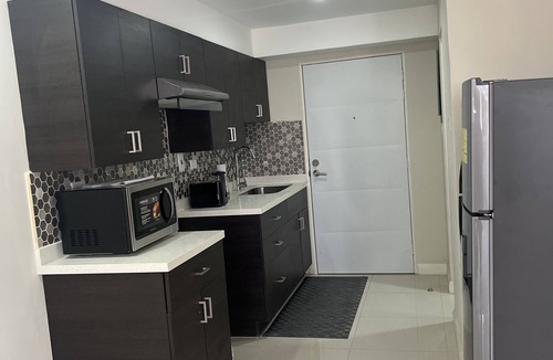 Portmore Apartment | Cozy Beachfront Apartment,