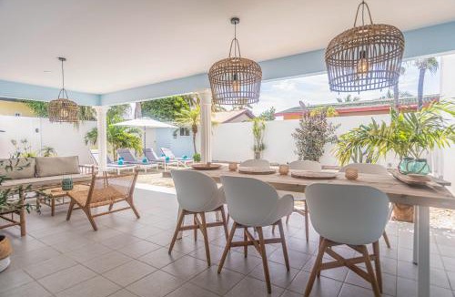 Oranjestad Villa | Cozy Casa - Aruba