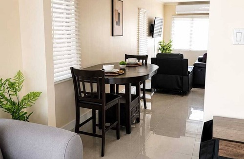 Portmore House | Cozy Creek Superb AC Solar-powered 2-bedroom townhouse gated community Portmore
