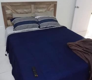 Portmore Villa | Cozy Escape 876