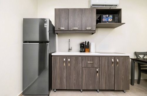 Palm Beach Condo | Cozy Retreat Only a 5-Min Walk to Beach at Palm Beach 623 by Bocobay