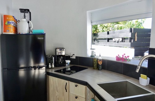 Long Bay Hills Villa | Cozy, spacious, and safe villa, a short walk to Long Bay Beach