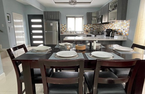 Ocho Rios House | Cozy spacious home in a quiet gated neighborhood close to popular attractions