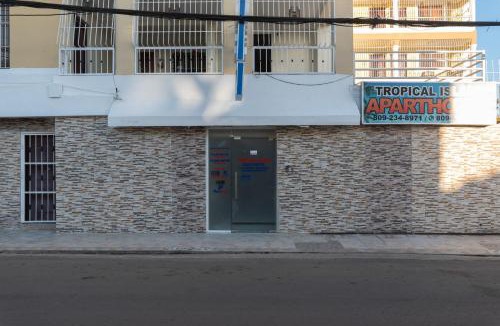 Corales del Sur Apartment | Cozy Studio Kitchen Fast 300 Mbps Wi-Fi Near SDQ Airport Santo Domingo Este