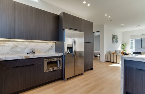 Mid City House | Curson Compound 2034 & 2036 9 bedroom