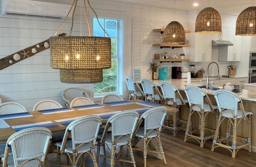 Great Guana Cay House | Deal July 18-25 Luxury Waterfront 6BR home, infinity pool, boat dock, kayak, SUP