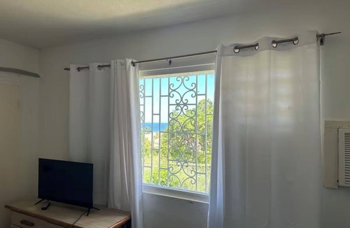 IronShore Estates Villa | Deja vu Villa Jamaica