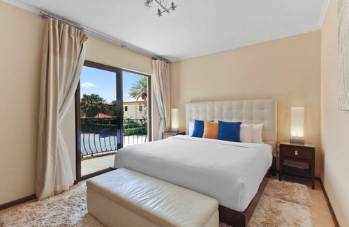 Gold Coast Apartment | dejablue · Coming soon | Deja Blue By Bocobay