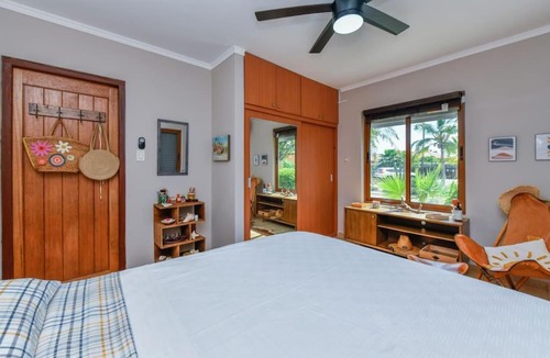 Opal Villa | Designer house with a view