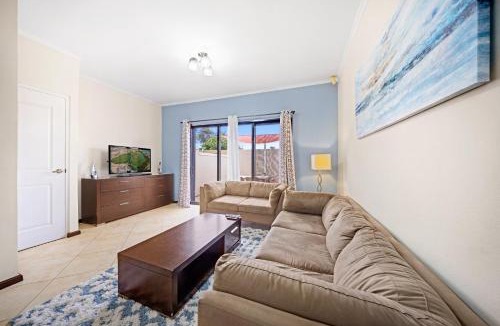 Gold Coast House | Diamante 69