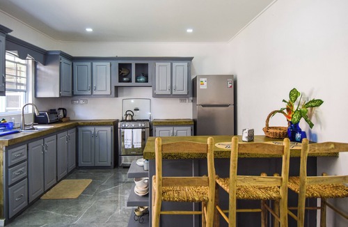 Soufriere Quarter Apartment | Discover a magnificent scenery and culture. Reinvigorate dormant senses.🍃