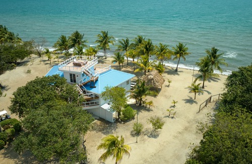 Placencia Villa | Dolphin Beach Villa