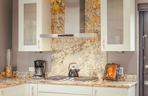 Gold Coast Villa | Dream Villa Lady Mathilda | 3BR Luxe Stay w/Pool