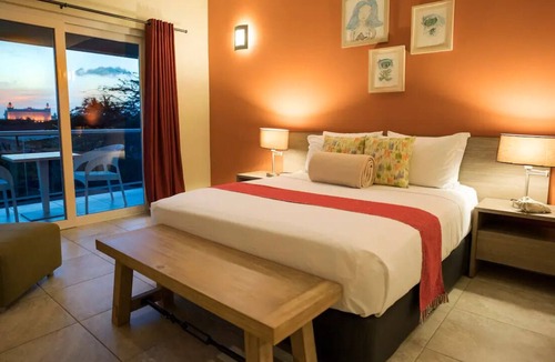 Washington Condo | Dreamy Bedroom in Aruba!