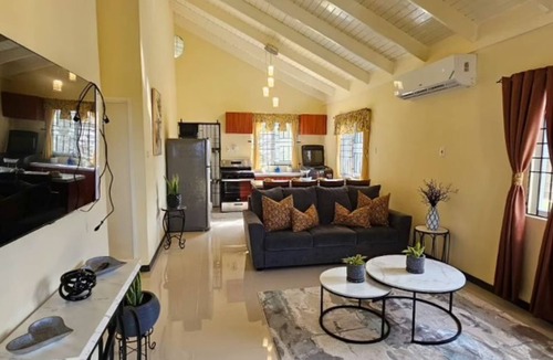 St.Bran's Burg House | Edmund Ridge Estate Home Rental