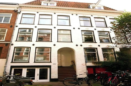 Oude Pijp Apartment | Elevate Your Living: Exquisitely Designed Apartment for Modern Luxury