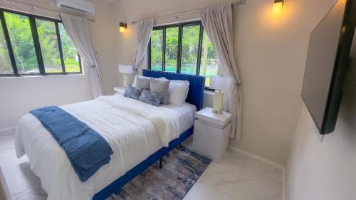 Canaries Villa | En Bar Terre Villa - 3 Bedroom Stay in Canaries