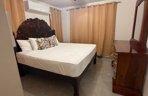 Eden Gardens Apartment | Enjoyable 2-bedroom apartment with AC in vibrant Kingston