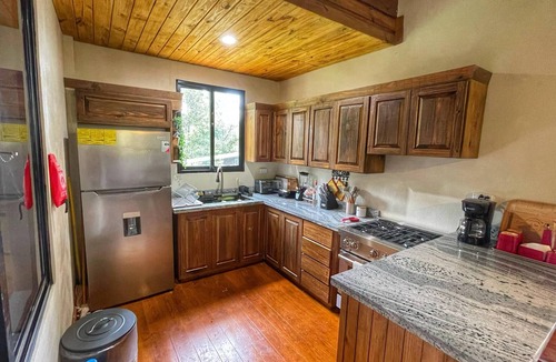 Jarabacoa Villa | Escápate al Bosque · Villa Completa · Piscina · BBQ · Hasta 12 Huéspedes