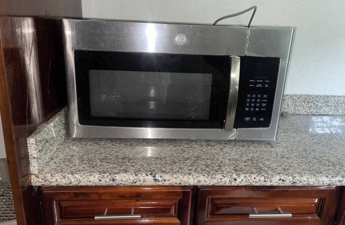 Constant Spring Apartment | Exquisite 1-bedroom apartment in Kingston with AC, WiFi. Enjoy your stay