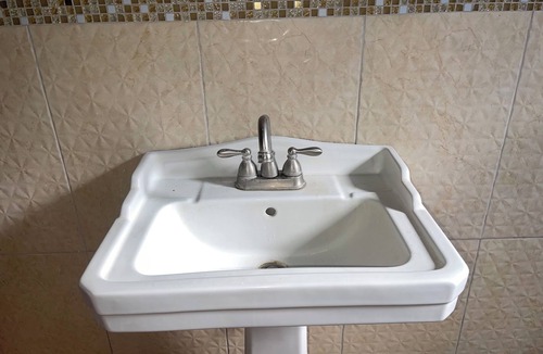 Constant Spring Apartment | Exquisite 1-bedroom apartment in Kingston with AC, WiFi. Enjoy your stay