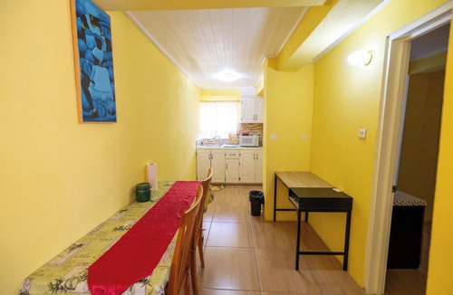 St. George's Apartment | Falledge Apartments - Pebble