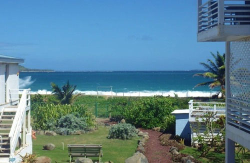 St. Patrick Villa | Family Friendly age 8 and up, Oceanfront, Pool, Kitchen. Pelican at Moonfish.