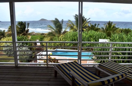 St. Patrick Villa | Family Friendly age 8 and up, Oceanfront, Pool, Kitchen. Beachcomber at Moonfish