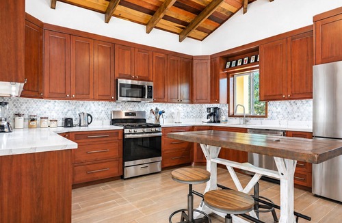 Hopkins House | Family friendly beach front two-bedroom home with AC